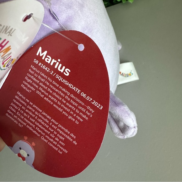 Marius the Manatee Squishmallows Valentines Edition 8" NWT - Picture 6 of 8